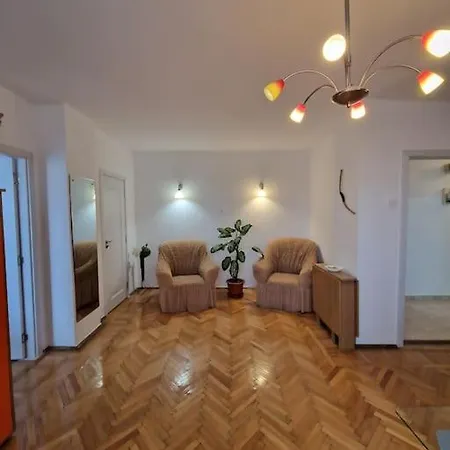 Apartment Happy Yonder - Piata Romana - Langa Metrou *