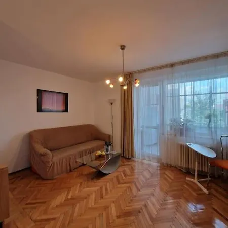 Happy Yonder - Piata Romana - Langa Metrou Apartment Bucharest